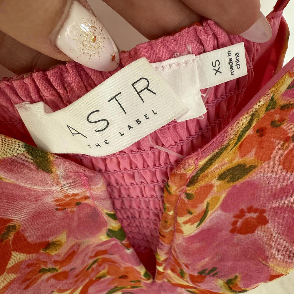 ASTR The Label Meg Dress XS Pink Floral Mini Dress NWT - Picture 3 of 5